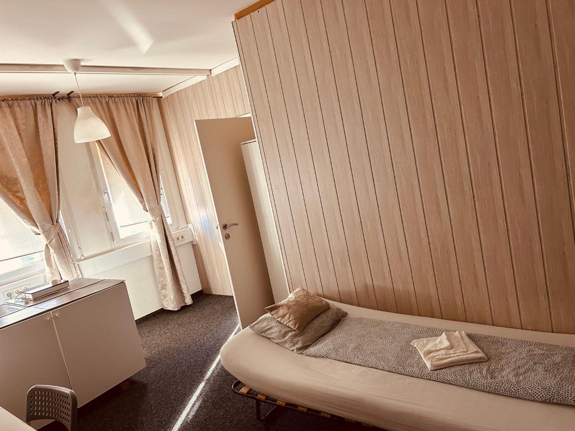 Veni Apartment *